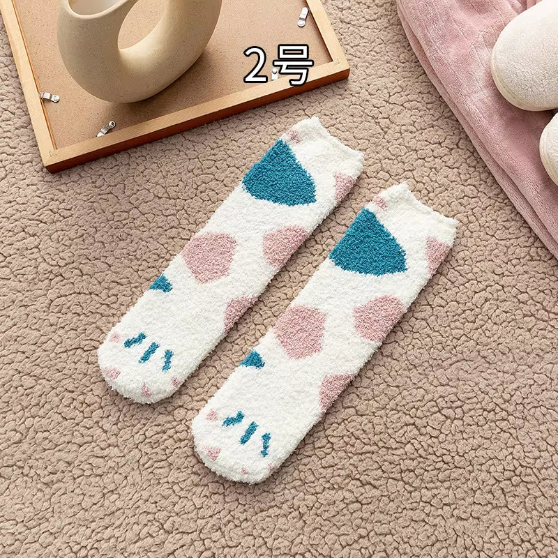 Cozy Cat Claw Coral Velvet Socks - Perfect for Women and Kids, Thickened Mid-Calf Sleep & Home Floor Socks for Autumn & Winter