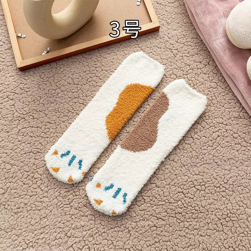 Cozy Cat Claw Coral Velvet Socks - Perfect for Women and Kids, Thickened Mid-Calf Sleep & Home Floor Socks for Autumn & Winter