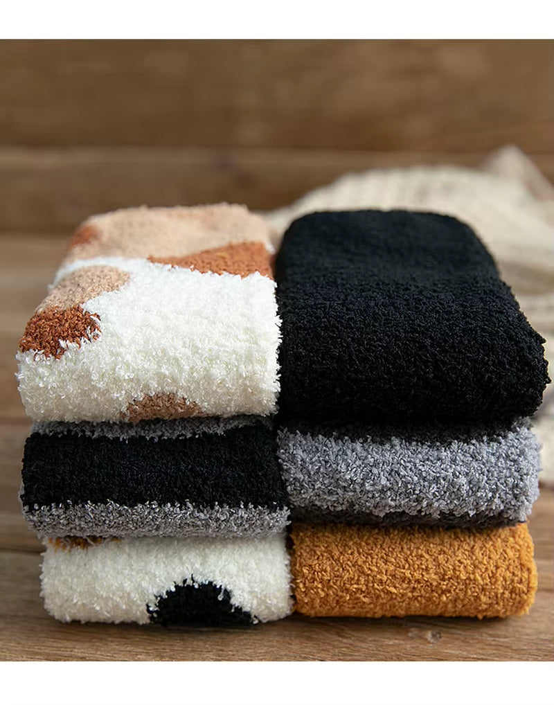 Cozy Cat Claw Coral Velvet Socks - Perfect for Women and Kids, Thickened Mid-Calf Sleep & Home Floor Socks for Autumn & Winter