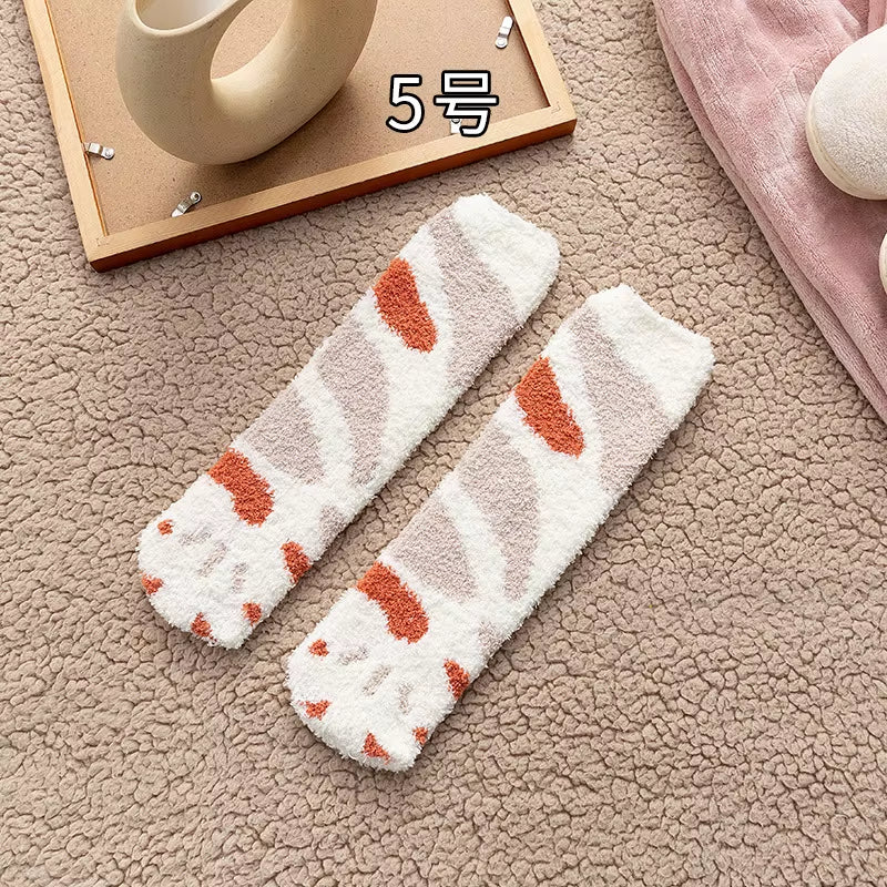 Cozy Cat Claw Coral Velvet Socks - Perfect for Women and Kids, Thickened Mid-Calf Sleep & Home Floor Socks for Autumn & Winter