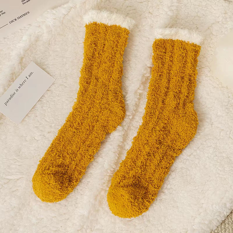 Cozy Cat Claw Coral Velvet Socks - Perfect for Women and Kids, Thickened Mid-Calf Sleep & Home Floor Socks for Autumn & Winter